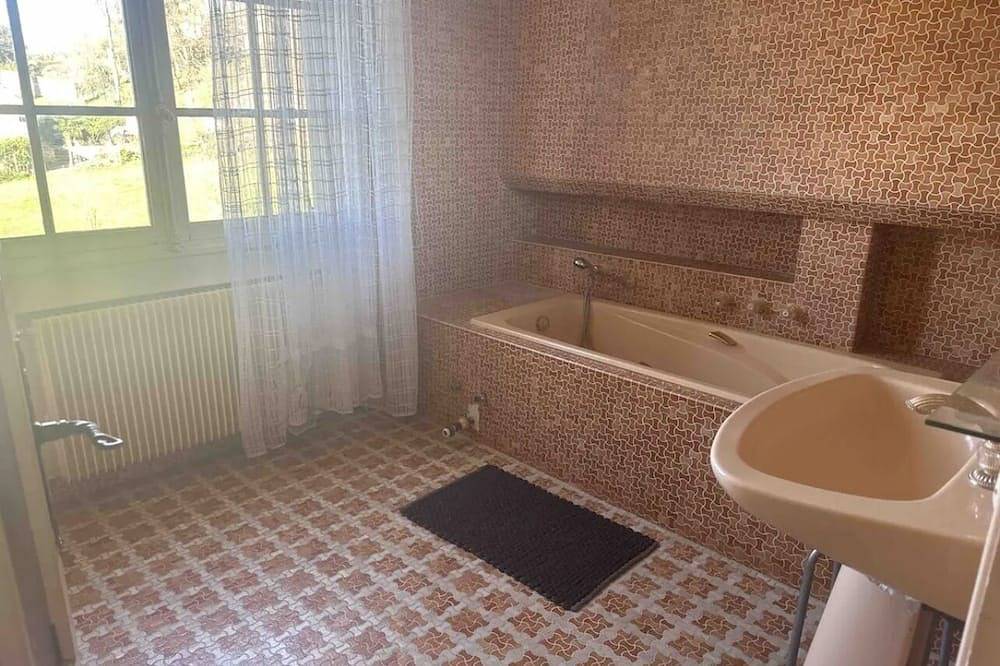 Maison Calme et en Pleine Nature in Mézy-sur-Seine, Regionaler Naturpark Vexin Français