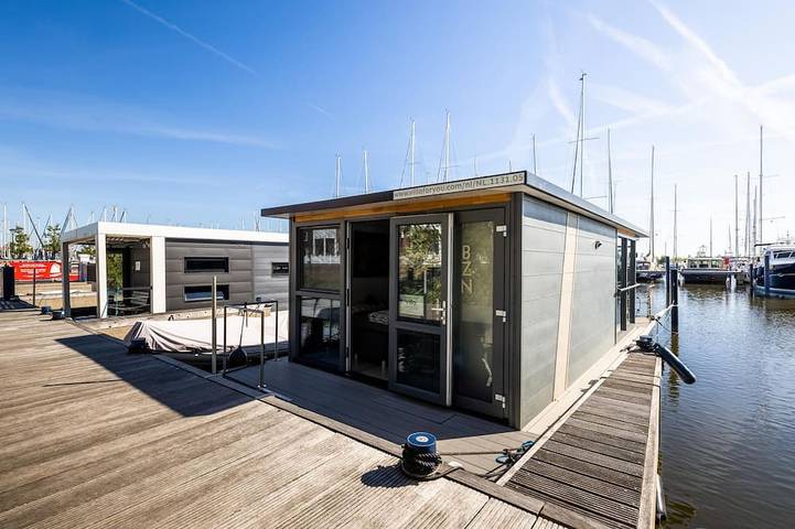 Hausboot für 4 Personen, mit Terrasse und Pool, mit Haustier - 1