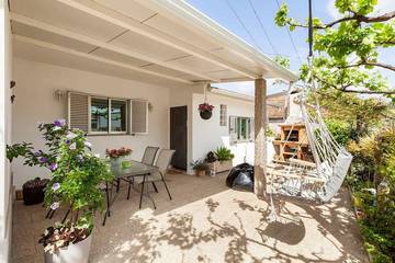 Gîte pour 5 personnes, avec terrasse et jardin, animaux acceptés dans Rans