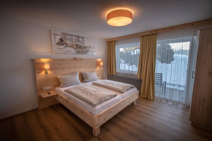 Pension für 2 Personen, mit Ausblick und Garten sowie Pool und Sauna, kinderfreundlich im Stubaital - 4