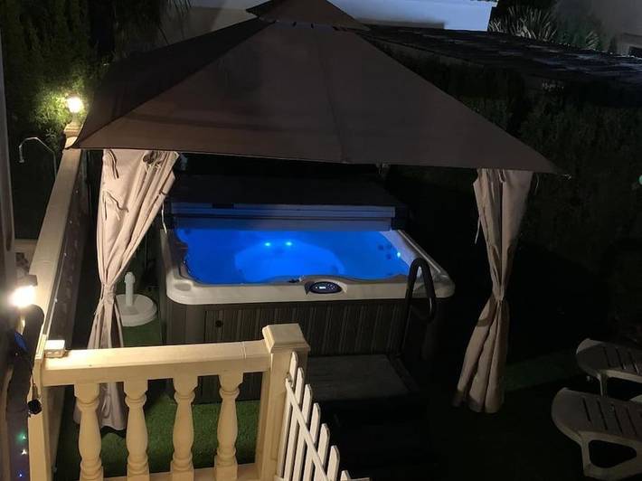 Casa rural para 18 personas, con jacuzzi además de jardín y piscina en Muchamiel - 3