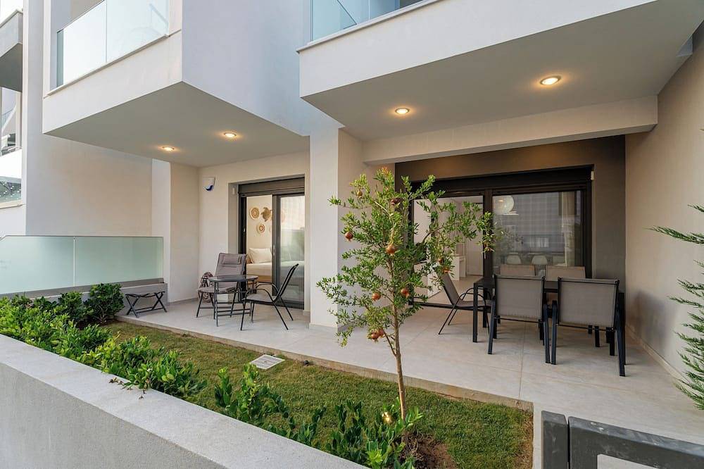 Geheel appartement, Sithoniars Emerald Luxury Apartment in Nikiti, Sitonia Schiereiland