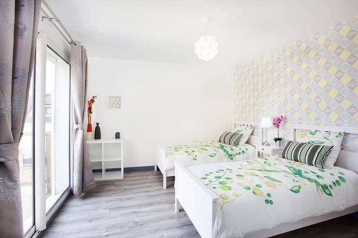2 unabhängige Apartments, 130 m² – Metro Linie 7 in Vitry-sur-Seine, Val-de-Marne