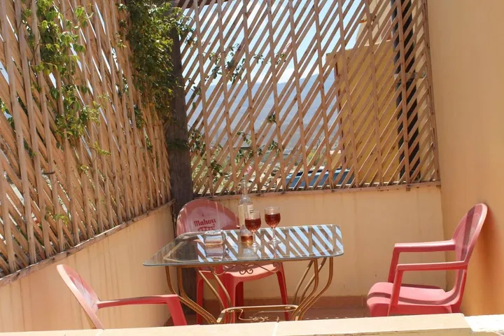 Casa de vacaciones para 2 personas, con piscina además de vistas y jardín - 1