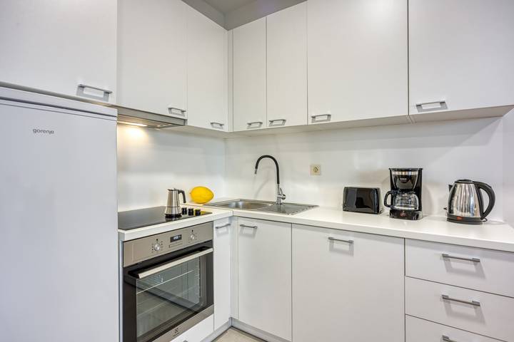 Ganze Wohnung, Cikat Bay Modern Apartment /w Balcony in Mali Lošinj, Lošinj (Kvarner Bucht)