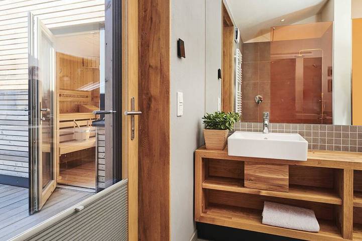 Ganze Wohnung, (12) Gud Jard Lodge Fellnase, Kat. Familienzeit - Designferienhaus Fellnase (12) in Pellworm, Nordfriesland