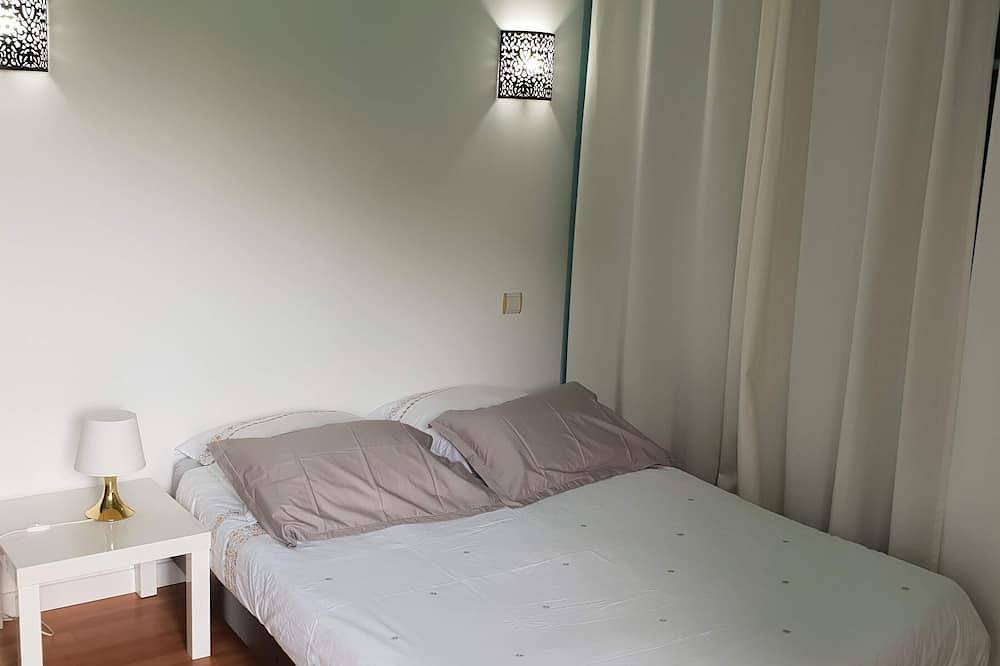 Maison 10 personnes avec piscine chauffée située entre mer et montagne in Arcangues, Région de Bayonne