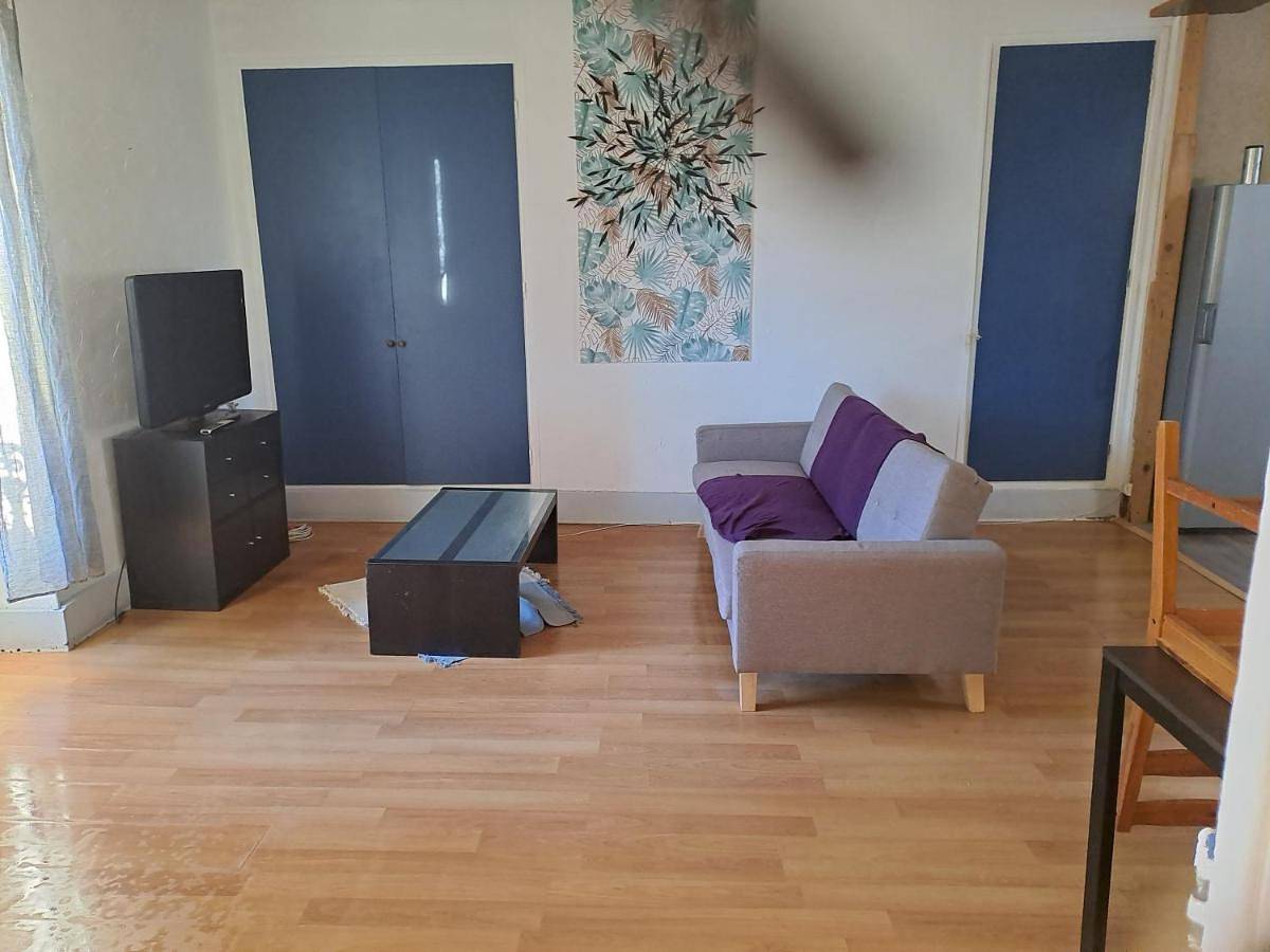 Appartement entier, Two-Bedroom Apartment in La Mure, Isère