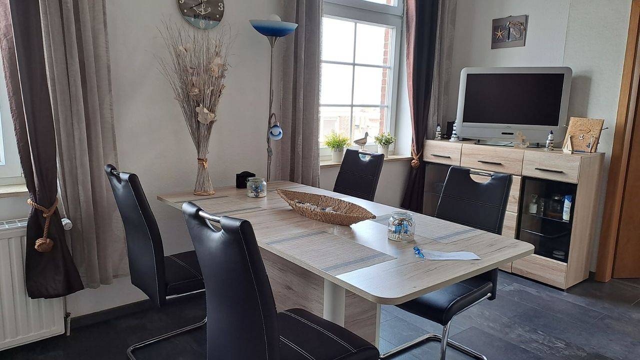 Apartamento vacacional entero, Apartamento de vacaciones para 3 personas in Fedderwardersiel, Butjadingen
