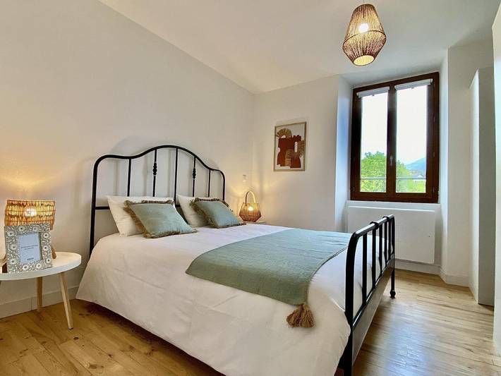 Gîte pour 4 personnes, avec vue à La Mure - 2