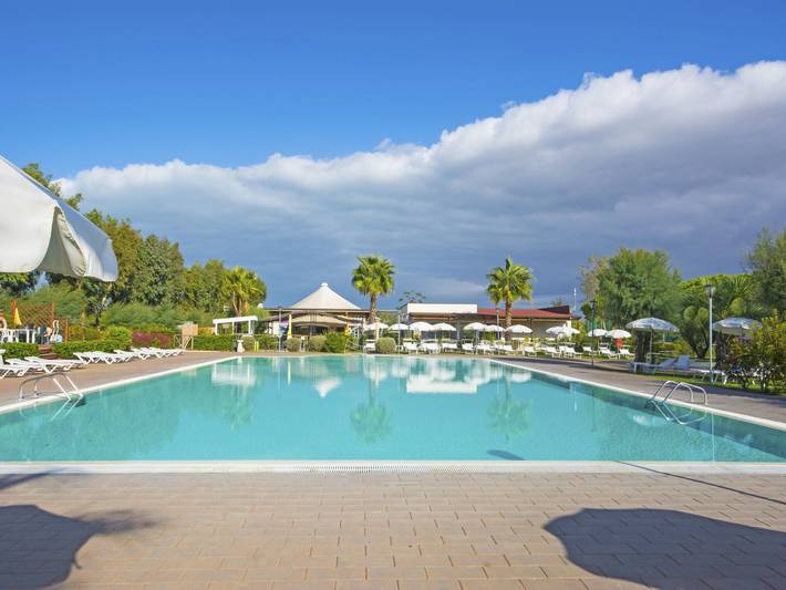 Ferienhaus für 5 Personen, mit Kinderpool und Garten sowie Terrasse, mit Haustier in Cecina - 2