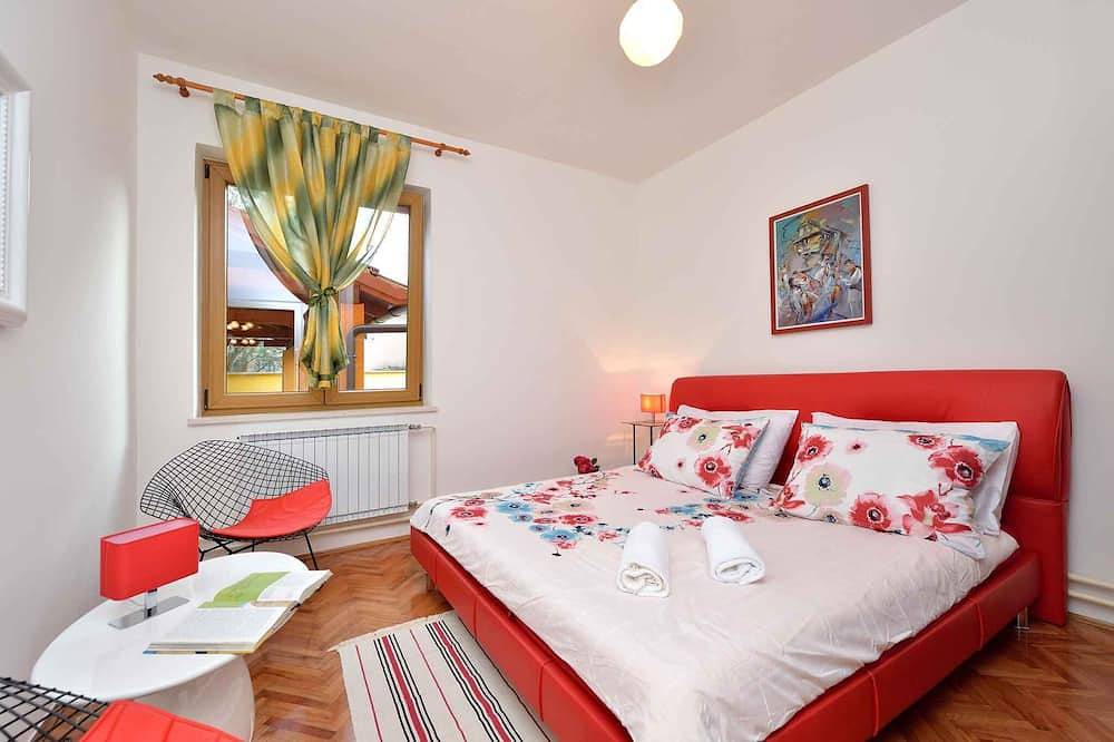 Casa vacacional con piscina y aire acondicionado in Poliana, Uglijan