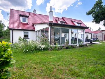 Ferienhaus für 10 Personen, mit Terrasse und Garten sowie Sauna, mit Haustier in Polen