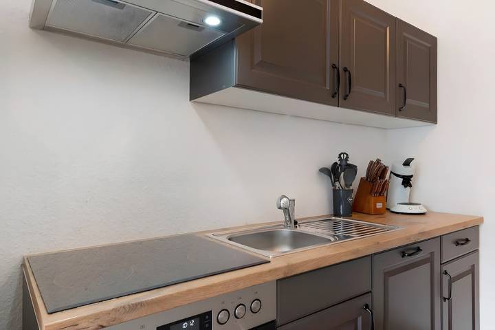 Ganze Wohnung, Apartments 'White House - App 1 und 2' mit privater Terrasse, Balkon und Wlan in Europa-Park, Kappel-Grafenhausen