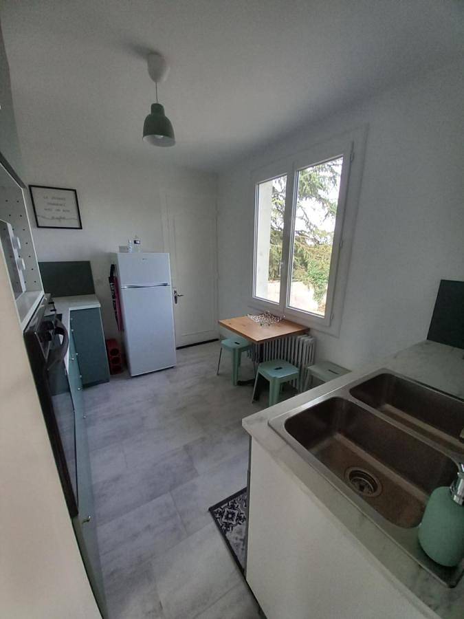 Location de vacances pour 6 personnes, avec Terrasse ainsi que Jardin et Vue à Vineuil - 4