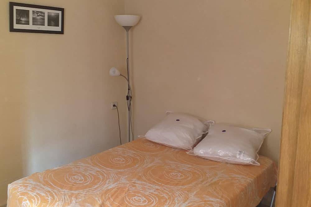 Ganze Wohnung, Apartment für einen Familienurlaub, große Terrasse und Pool, sicher. in El Pinar de San Gines, Cartagena