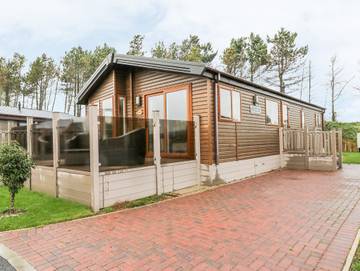 Lodge for 4 People in Runswick Bay, North Yorkshire, Photo 2