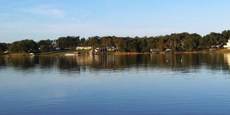Cabin for 4 people, with hot tub and balcony in Central Florida