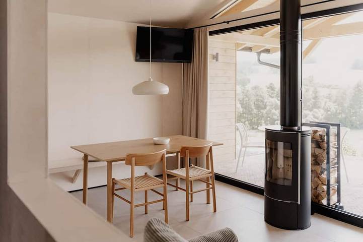 Ferienhaus für 3 Personen, mit Whirlpool und Terrasse sowie Garten und Sauna an der Rhön