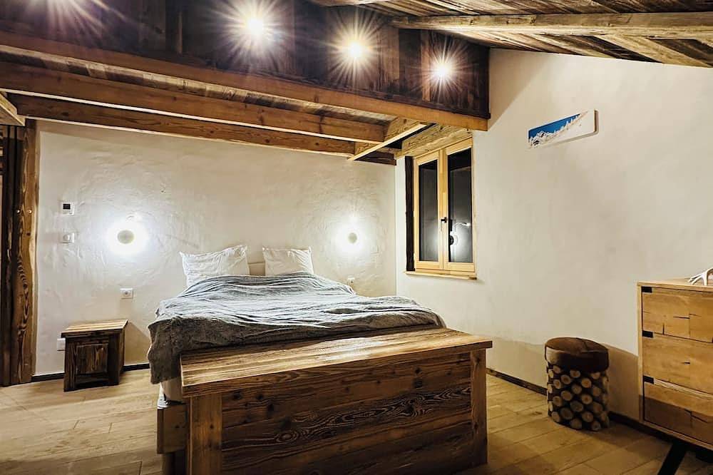 Entire apartment, Bienvenue au Charlet Versaille in Passy, Pays du Mont-Blanc