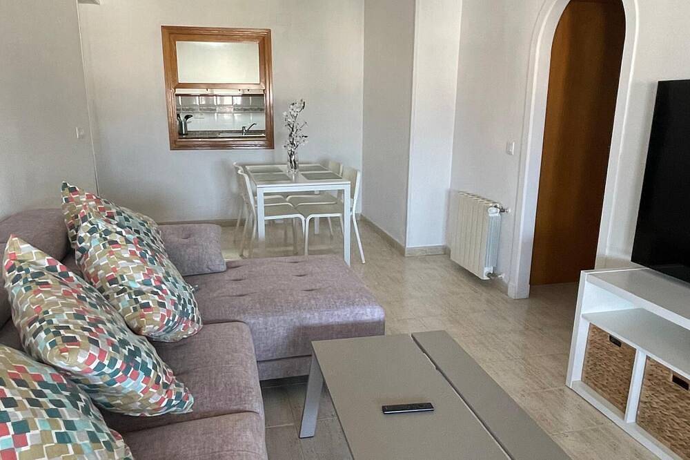 Apartamento entero, Alicante Playa Aeropuerto in Urbanova, Costa Blanca