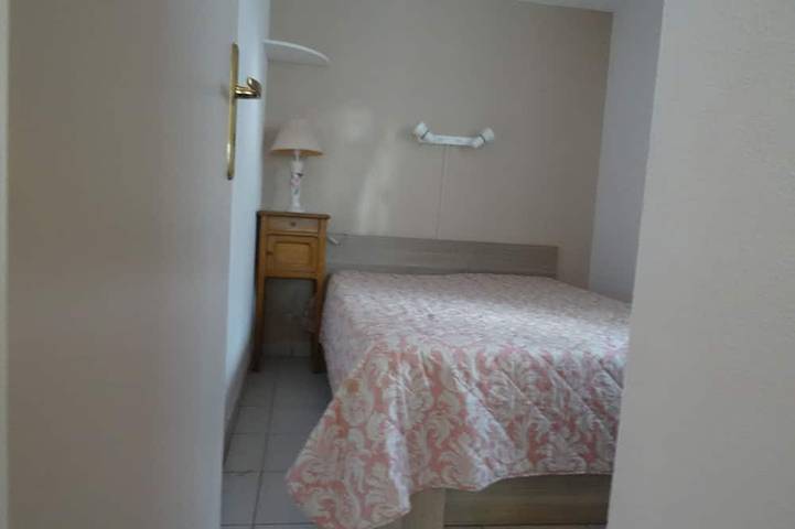 Maison de vacances pour 4 personnes, avec terrasse ainsi que jardin et piscine dans le Gard - 3