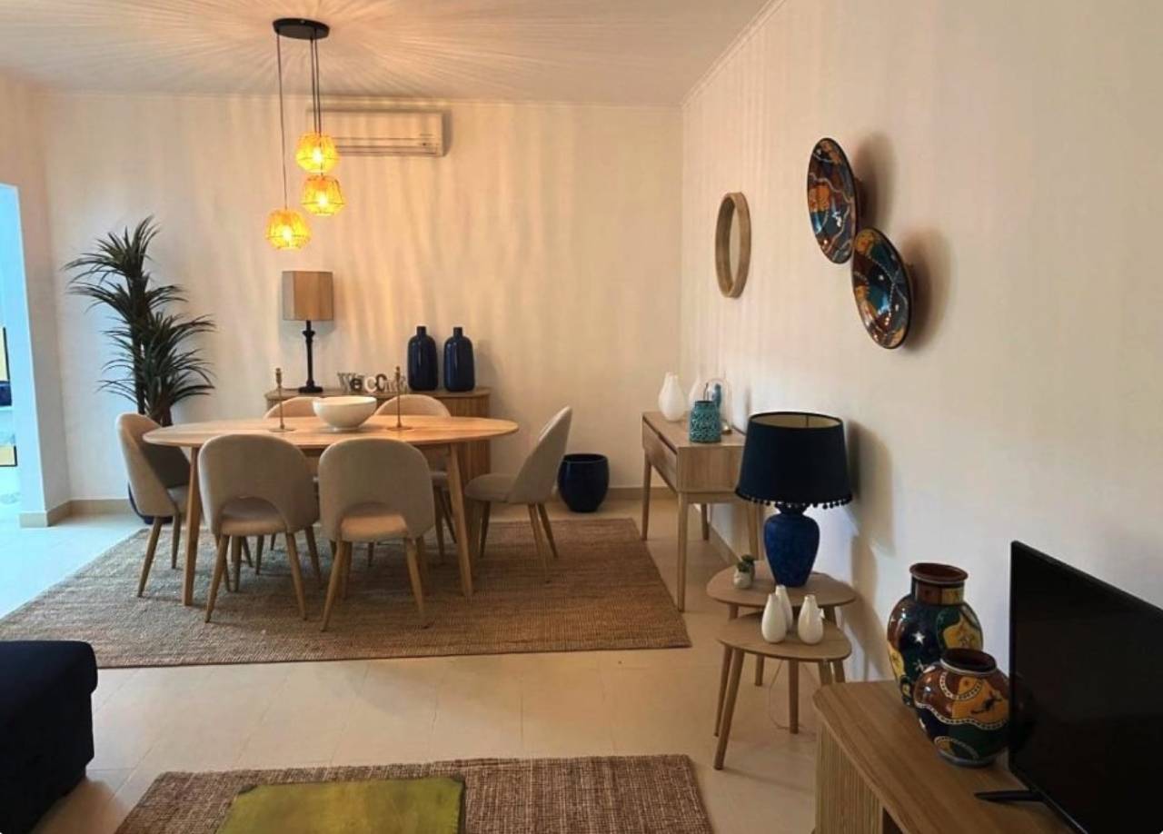 Apartamento inteiro, Apartamento 'Cabana Do Mar' com Piscina Partilhada, Wi-Fi e Ar Condicionado in Cabanas de Tavira, Conceição e Cabanas de Tavira