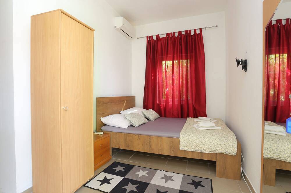 Appartamento intero, Monolocale animali domestici ammessi Grado - Gradac, Macarsca - Makarska in Gradac, Makarska Riviera