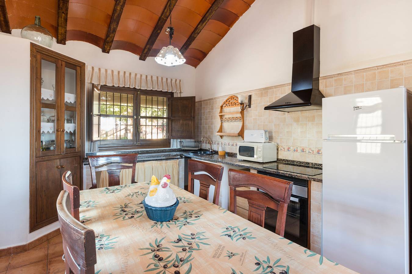 Casa rural 'El Trillo' con vistas a la montaña, Wi-Fi y aire acondicionado in Fuente Álamo de Murcia, Costa Cálida