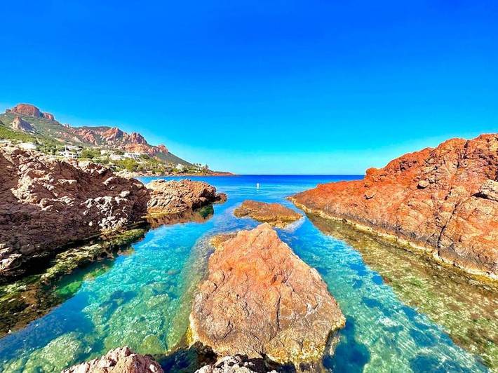 Gîte pour 6 personnes, avec vue et terrasse, animaux acceptés dans Plage d'Anthéor