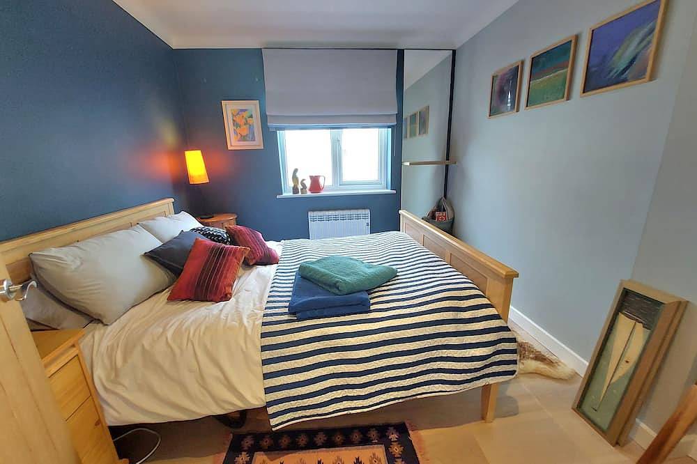 A stunning 3 bedroom property with sea views and direct access to the beach. in Great Yarmouth, The Broads