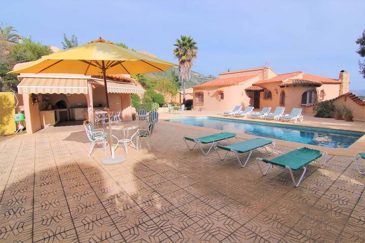 Ferienhaus für 8 Personen, mit Garten und Terrasse in Calpe - 4