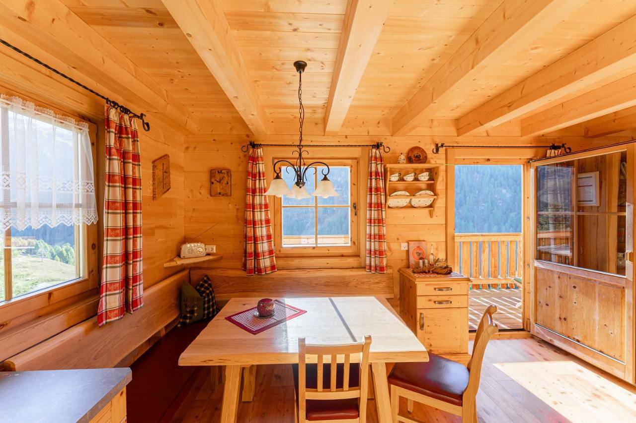 Wallnerhütte Iii Astenblick in Mörtschach, Bezirk Spittal an der Drau