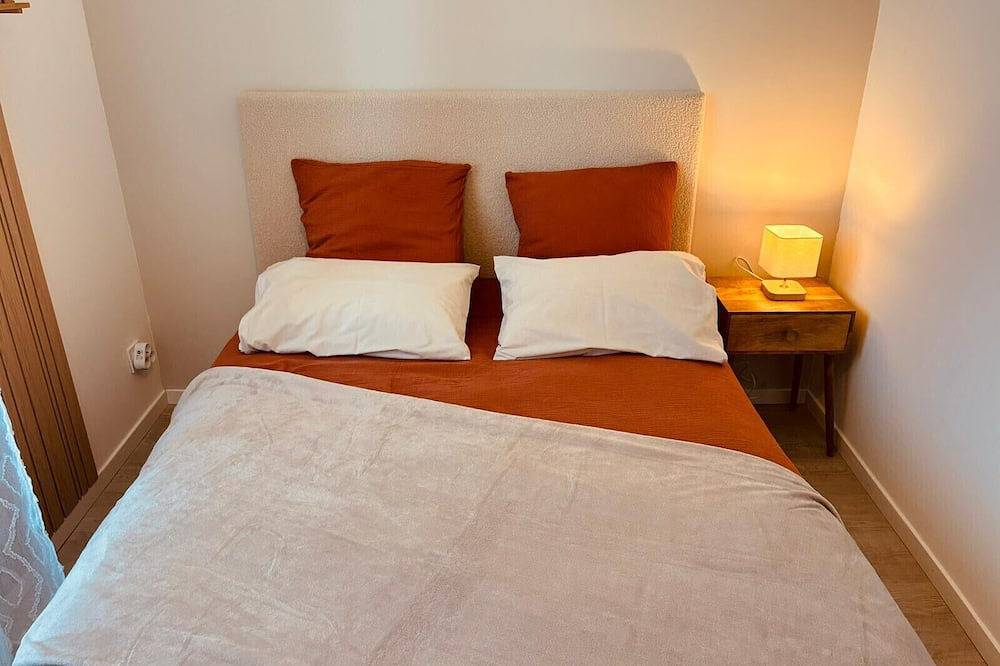 Entire apartment, L'explorateur - T2 Vierzon quartier hopital in Vierzon, Vierzon Region