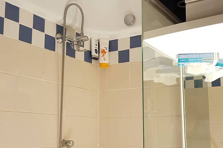 Appartement entier, 2 Pièces meublées à Paris La-Défense, dans une Résidence 4 étoiles in Courbevoie, Hauts-de-Seine