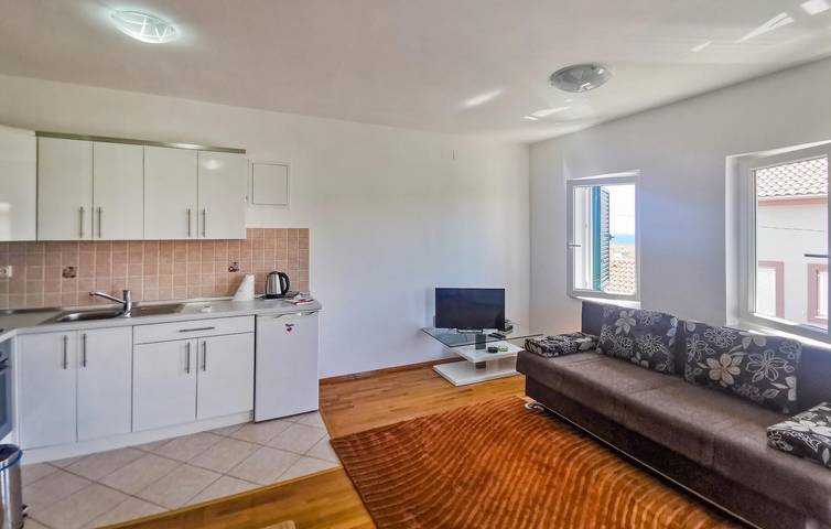 Ferienwohnung für 2 Personen, mit Garten in Novi Vinodolski - 4