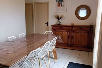 Gîte pour 9 personnes, avec jardin dans Plage du Goulet