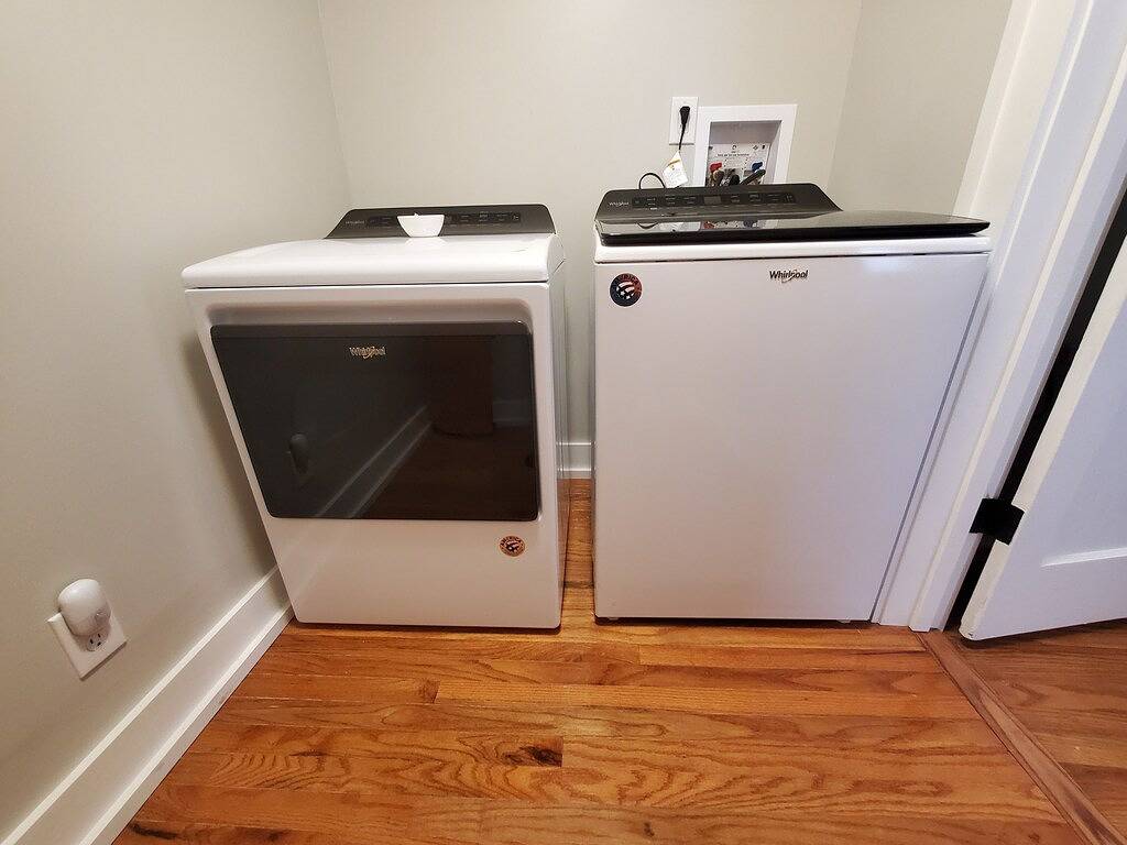 Beautiful renovated home minutes to downtown perfect for a family or batch trip in Nashville, Tennessee