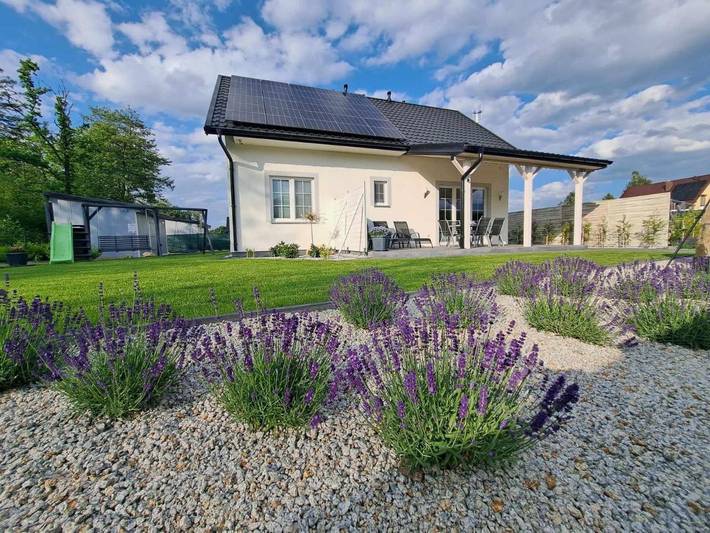 Dom wakacyjny dla 12 osób, z ogród i sauna oraz widok, zwierzęta dozwolone w Miłków