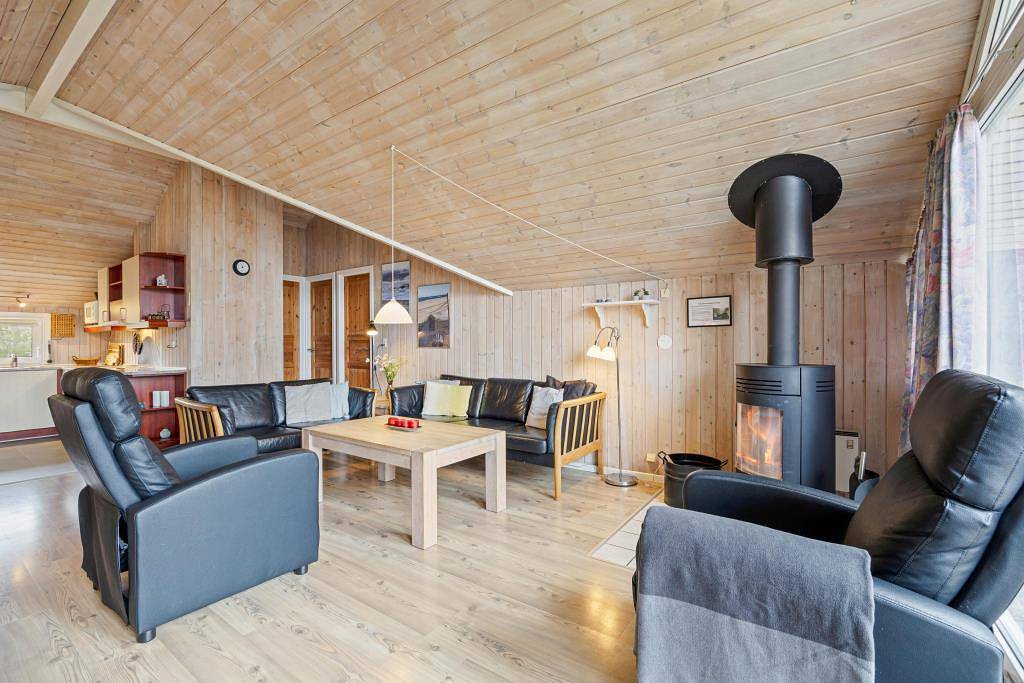 Familienfreundliches Ferienhaus für 8 Personen in Bjerregård in Bjerregård, Holmsland Klit