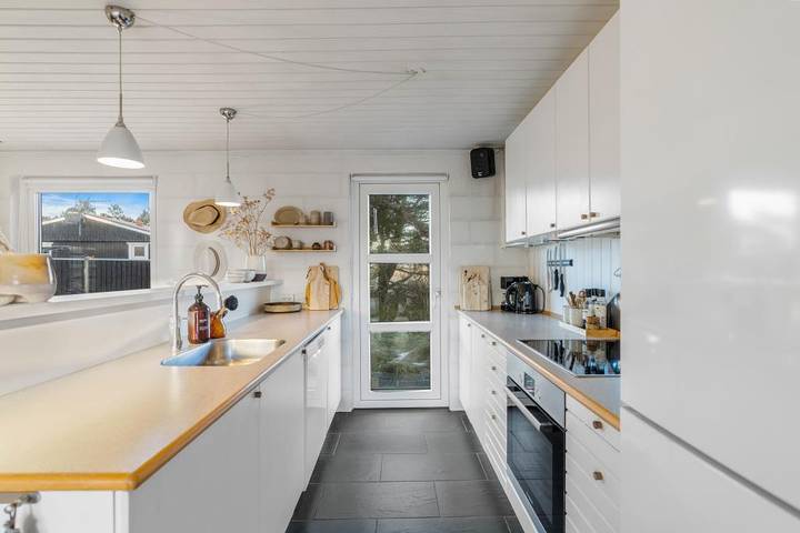 Ferienhaus für 6 Personen, mit Balkon/Terrasse und Whirlpool sowie Terrasse und Sauna in Søndervig - 3