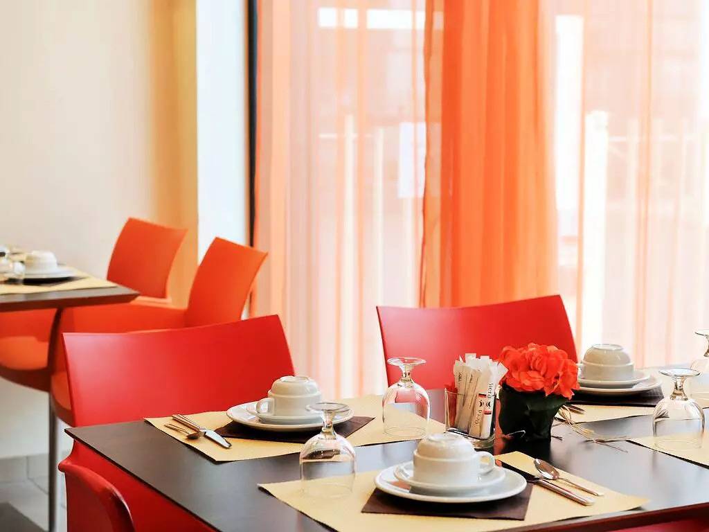 Estudio entero, Estudio 2 personas reformadas in Bonnefoy-Roseraie-Gramont, Toulouse