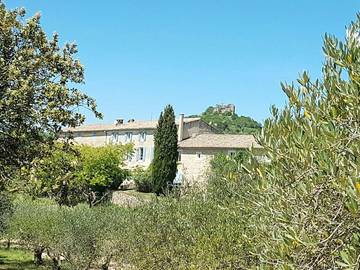 Chambre d’hôte pour 4 personnes, avec jardin à Vernègues