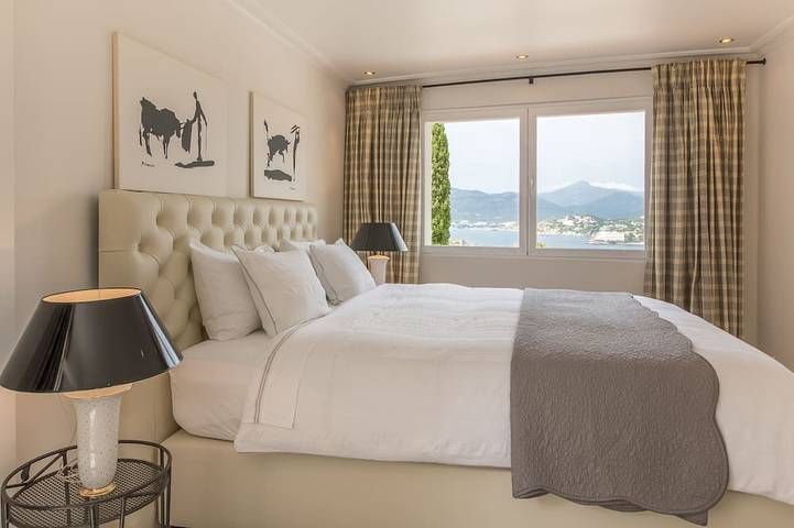 Villa für 8 Personen, mit Balkon und Whirlpool sowie Garten in Santa Ponsa - 4