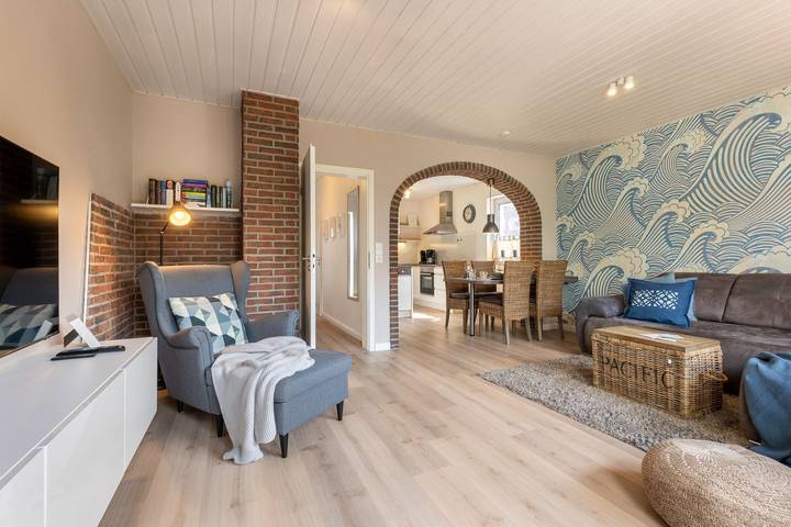 Ferienhaus für 4 Personen, mit Balkon/Terrasse und Terrasse in Hooksiel - 2