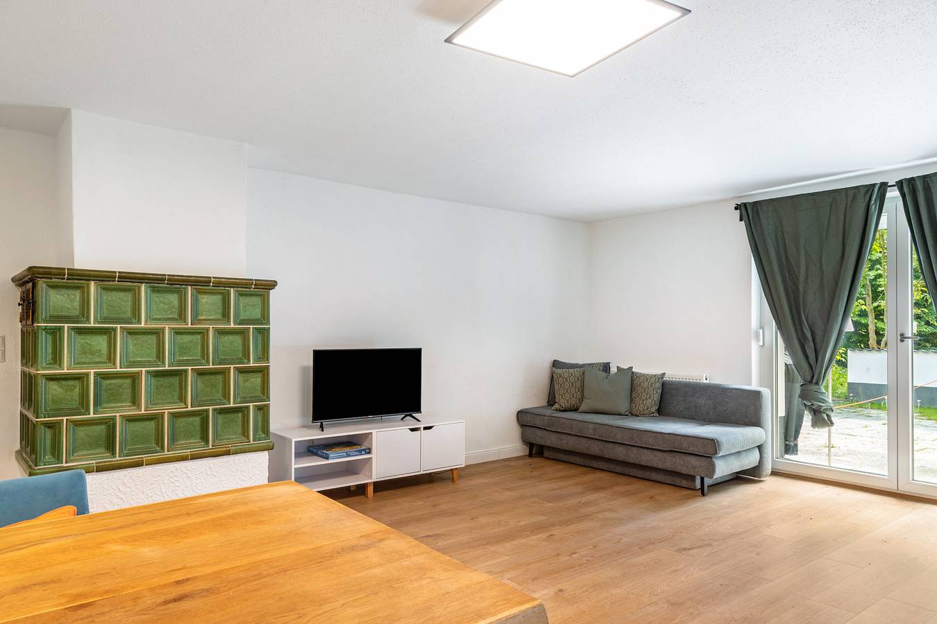 Ganze Wohnung, Ferienwohnung 'Katharina' mit Privatterrasse, Gemeinschaftsgarten und Wi-Fi in Kraiburg am Inn, Oberbayern