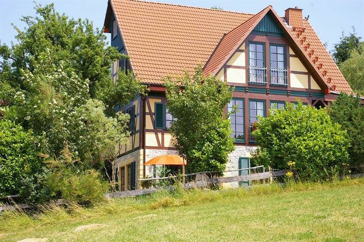 Ferienwohnung für 2 Personen, mit Terrasse und Garten sowie Sauna