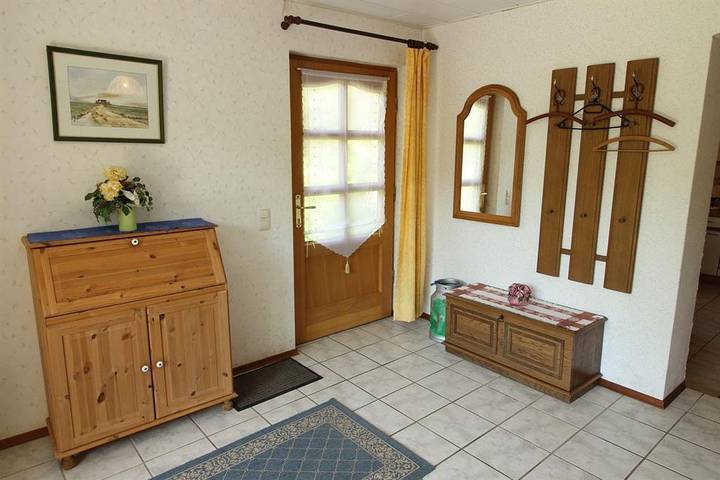 Ganze Ferienwohnung, Kl. Appartement/Fewo, Dusche, Wc, Seeblick in Hermannsburg, Naturpark Südheide