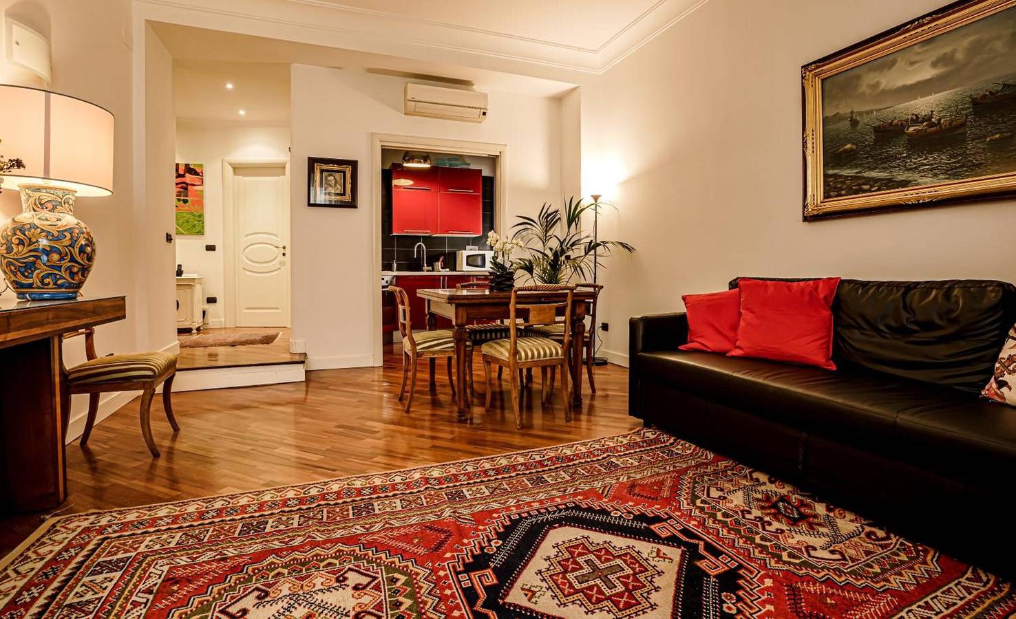 Apartamento inteiro, Apartamento 'Casa Riz San Pietro' com Varanda, Wi-Fi e Ar Condicionado in Vatican, Roma (província)