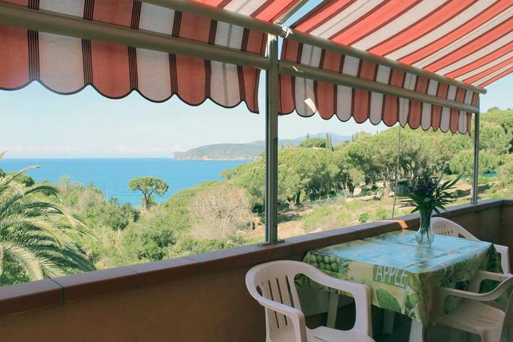 Ferienhaus für 4 Personen, mit Ausblick und Garten, mit Haustier